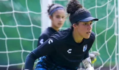 Vanessa Córdoba, arquera colombiana. 