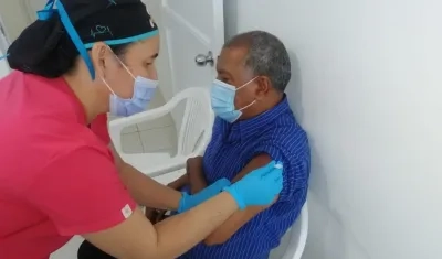 La vacunación contra el Covid-19 sigue en todo el departamento del Atlántico.