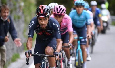 Daniel Felipe Martínez, ciclista colombiano.