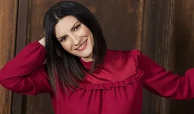 Laura Pausini, cantante.