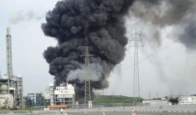 Bomberos evitaron la explosión de un segundo tanque.