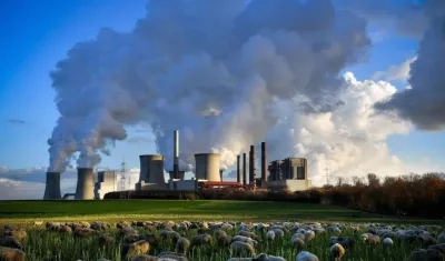 Las emisiones de CO2 impactan en lo social.