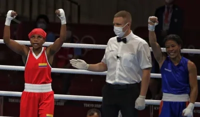 Ingirt Valencia gana el combate. 