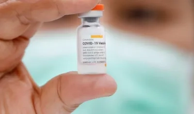 Vacuna de Sinovac se producirá en Chile.