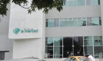 Fachada de la Clínica La Merced de Barranquilla.