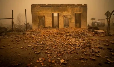 Imagen del devastador incendio.