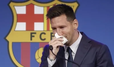 Desconsolado Lionel Messi en la rueda de prensa.