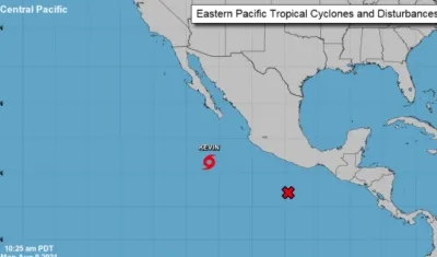 Así avanza por el Pacífico la tormenta Kevin.