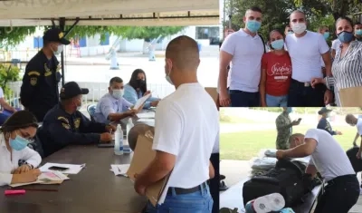 Jóvenes ingresando a la Escuela Naval de Suboficiales. 