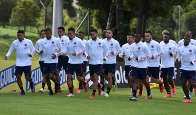 Jugadores de la Selección Colombia durante la jornada de entrenamientos. 