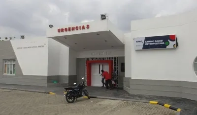 La adolescente fue llevada por la Policía al Camino Santa María. 