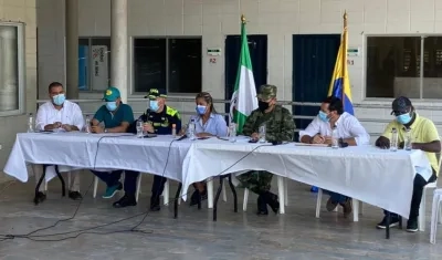 Mesa del Foro en Santo Tomás.