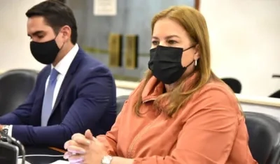 La Representante Martha Villalba, durante el fallido debate.