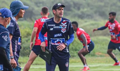 El técnico samario Arturo Reyes.