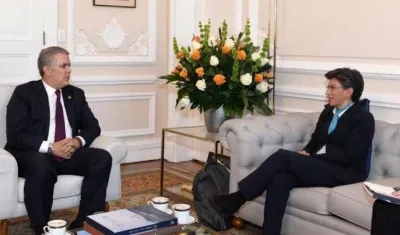El Presidente Iván Duque y la Alcaldesa Claudia López.