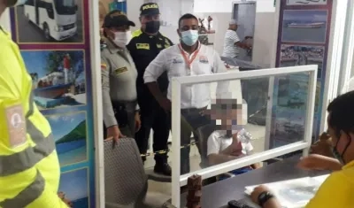 Operativo en la agencia.