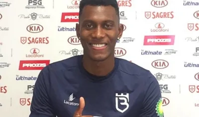 Mateo Cassierra, delantero colombiano.