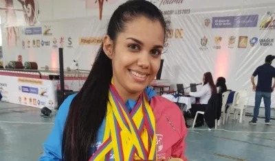 Maira Alejandra Prado, pesista del Atlántico. 