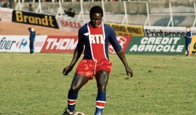 El defensa francés Jean-Pierre Adams.