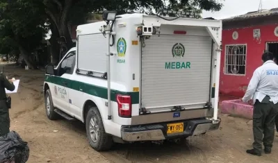 La Sijin en el lugar donde se reportó el ataque sicarial. 