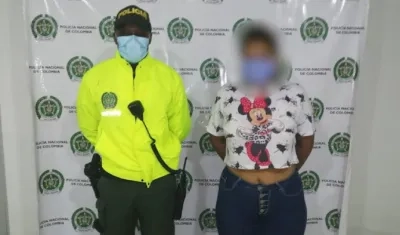 La mujer capturada por maltrato a menores de edad bajo su cuidado.