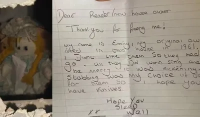 La muñeca y la carta.