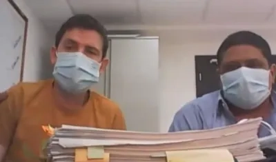 Enrique Vives Caballero (Izquierda).