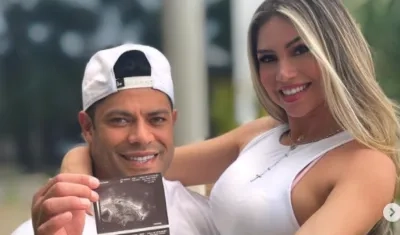 Hulk y Camila Sousa.