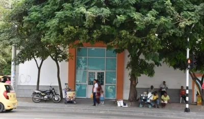 Camino Murillo, a donde fueron llevados las dos víctimas y se confirmó el deceso de una de ellas. 