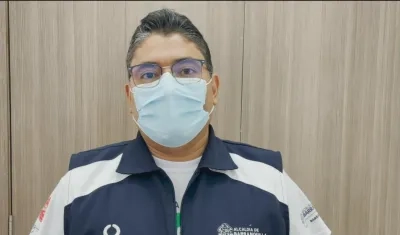 Humberto Mendoza, Secretario de Salud.