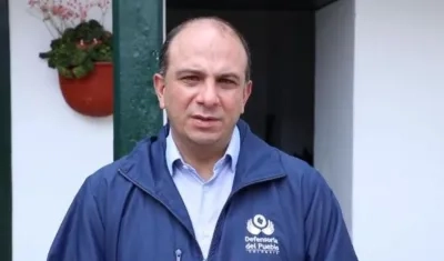 El Defensor del Pueblo, Carlos Camargo.