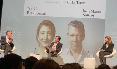 Juan Manuel Santos e Íngrid Betancourt.