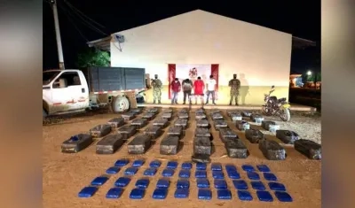 Droga decomisada por las autoridades en la Guajira. 