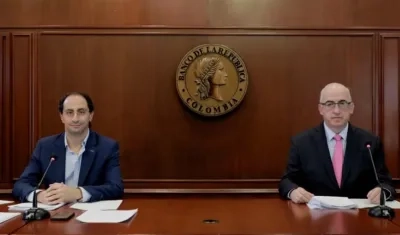 Ministro de Hacienda José Manuel Restrepo y Leonardo Villar, Gerente del Banco Emisor.