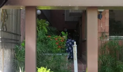 La Policía llegó al lugar de los hechos. 