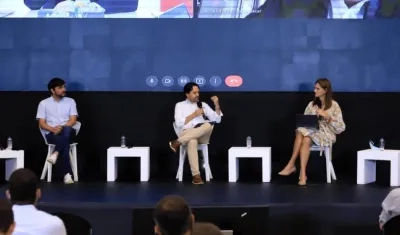 Jaime Pumarejo, Diego Mesa y Ángela María Orozco.