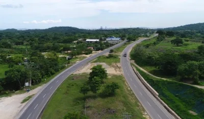 Tarifa de los tres peajes bajan en promedio un 50%.