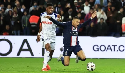 La falta para pena máxima cometida por Gerzino Nyamsi a Kylian Mbappé. ión que fue sancionada 