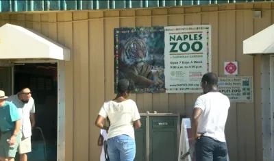 Zoológico de Naples, en los Estados Unidos. 