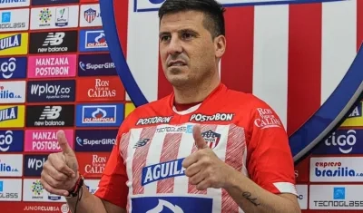 Juan Cruz Real, entrenador de Junior. 