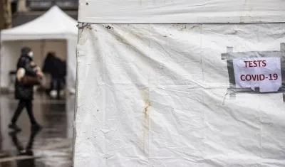 Gobierno reitera que las personas que no están vacunadas tienen un riesgo 20 veces mayor de acabar en las unidades de cuidados intensivos que el resto.