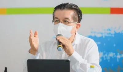 El ministro de Salud, Fernando Ruiz.