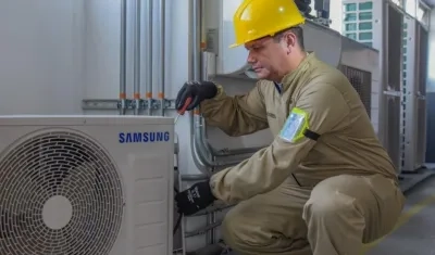 Hay vacantes en la parte técnica y operativa.