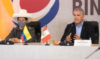 Pedro Castillo e Iván Duque.