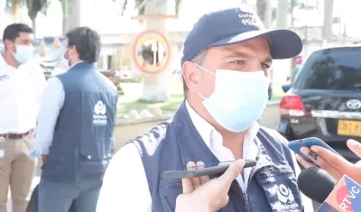 El Defensor del Pueblo, Carlos Camargo.