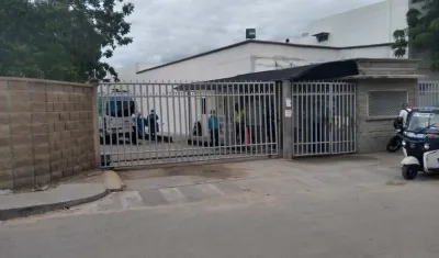 Clínica Adela de Char, a donde fue llevada la víctima. 