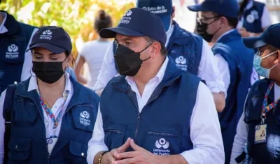 El Defensor del Pueblo, Carlos Camargo.