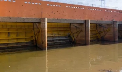 Compuertas El Porvenir.