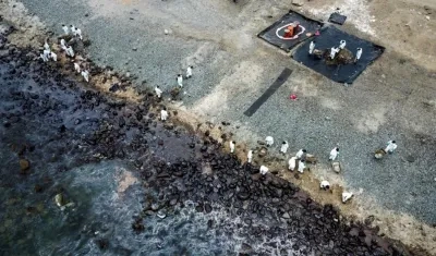 Imagen del derrame de crudo.