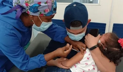 Mired Barranquilla IPS invita a los padres de familia a llevar a sus hijos a vacunarse.